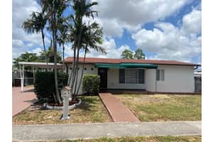 1221 W 62nd St Na, Hialeah