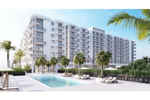 4465 Griffin Road B5, Davie