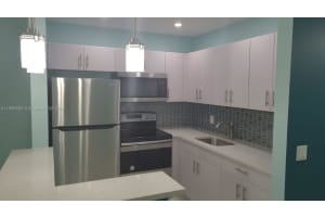 202 Canterbury I 202, West Palm Beach
