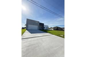 5 Sw 26th Place 0, Cape Coral