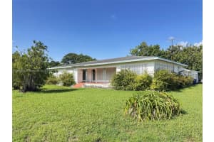 102 Sw 1st Ave, Hallandale Beach