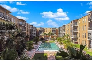 4848 Nw 24th Ct 323, Lauderdale Lakes