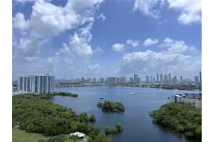 16385 Biscayne Blvd 2103, North Miami Beach