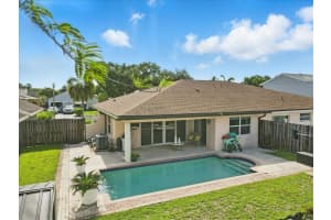 5874 Sw 97th Ter, Cooper City