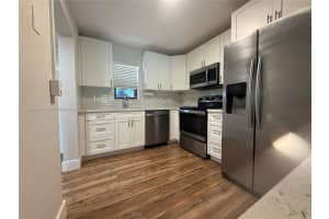 9273 Sw 8th St 310, Boca Raton