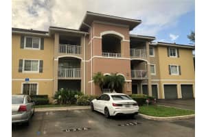 6529 Emerald Dunes Dr 208, West Palm Beach