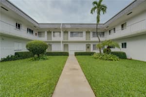 3280 Cynthia Ln 205, Lake Worth