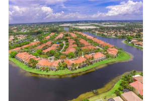 3810 San Simeon Cir, Weston