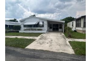 5339 Nw 4th Ter, Deerfield Beach