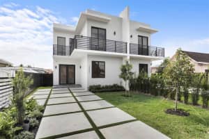 3430 Sw 2nd St, Miami