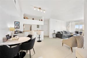 17100 N Bay Rd 1810, Sunny Isles Beach