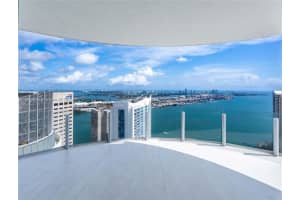 300 Biscayne Boulevard Way 4201e, Miami