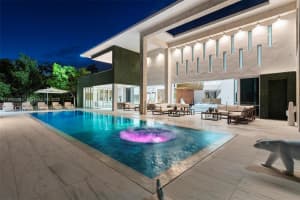 7450 Sw 102nd St, Pinecrest