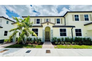 2632 Se 27th Dr, Homestead