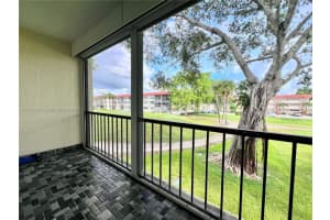 671 S Hollybrook Dr 209, Pembroke Pines