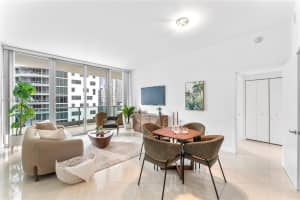 1331 Brickell Bay Dr 1706, Miami