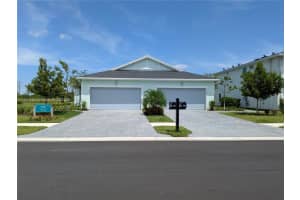 19697 Whispering Creek Rd 19697, Loxahatchee