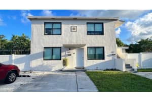 850 Ne 124th St 850, North Miami