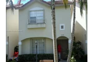 305 Nw 109th Ave 305, Pembroke Pines