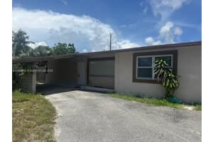 801 Ne 50th Ct, Deerfield Beach