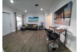 1028 S 62nd Ave A, Hollywood