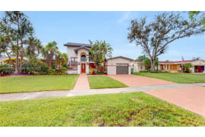 8670 Pasadena Blvd, Pembroke Pines