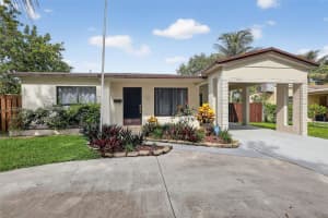 606 N 28th Ave, Hollywood