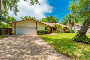 11321 Nw 1st Ct, Coral Springs
