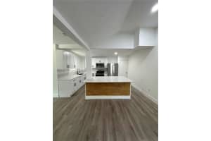 302 Sw 15th St 2, Dania Beach