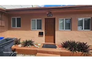 1830 Monroe St 1834, Hollywood