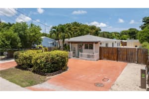125 Harbor Dr, Key Largo