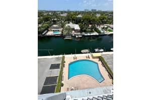 2020 Ne 135th St 807, North Miami