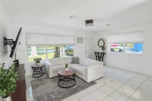 2321 Island Dr, Miramar