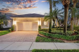 2557 Bay Pointe Dr, Weston 2557 Bay Pointe Dr, Weston