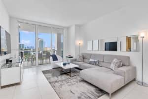 50 S Pointe Dr 1005, Miami Beach