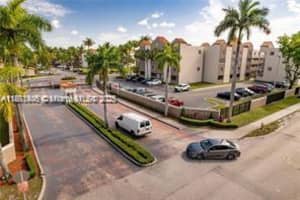 6195 Nw 186th St 304, Hialeah