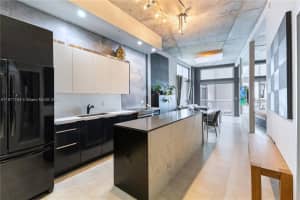 2001 Meridian Ave 515, Miami Beach