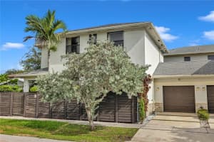 233 Ne 11th St, Fort Lauderdale