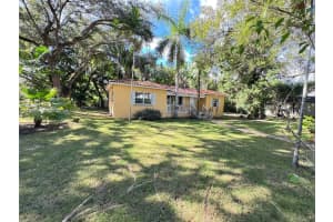 6750 Brighton Pl, Coral Gables