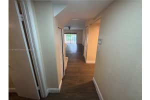 6521 Racquet Club Dr, Lauderhill