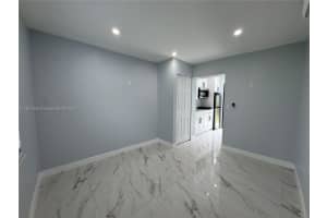 16440 Ne 10th Ave E, North Miami Beach