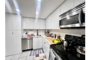 805 Sw 30th St A, Fort Lauderdale