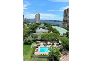 11111 Biscayne Blvd 4d, Miami
