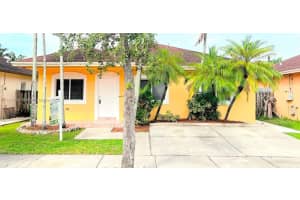 208 Sw 15th Pl 1, Homestead