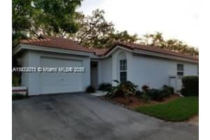 1361 Seagrape Cir, Weston