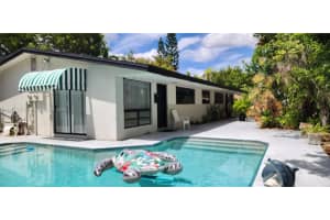 1940 Ne 31st Ct South, Lighthouse Point