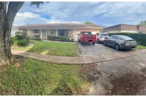 1230 Nw 74th Ave 1230, Plantation