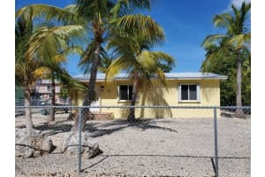 135 Peace Ave, Tavernier