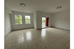 11202 Nw 83rd St 219, Doral