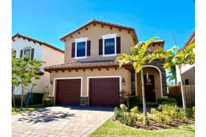 118 Ne 23rd Ter, Homestead